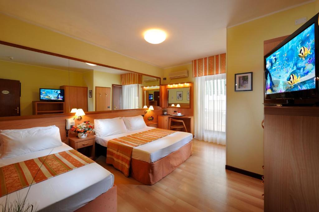 Hotel Al Prater Lignano Sabbiadoro Quarto foto